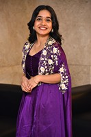 Hanishma Photos